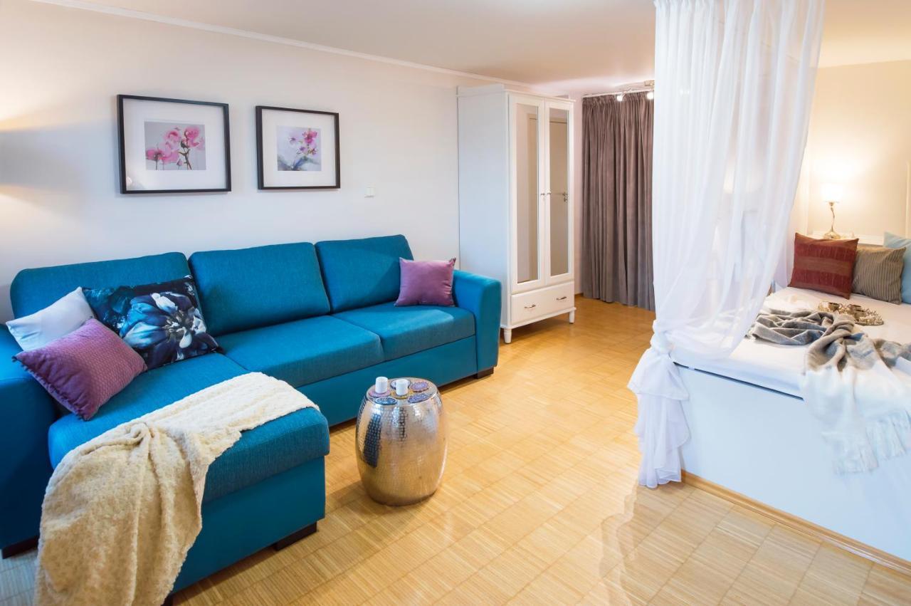 Modern Apartment Charvatova Praha Exteriér fotografie